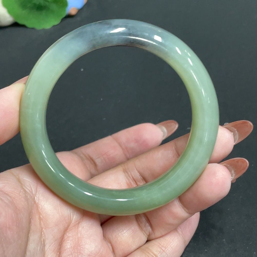 H34055049 Hetian Jade Round Bracelet Size 56.4 Total Weight Approx. 64.3g