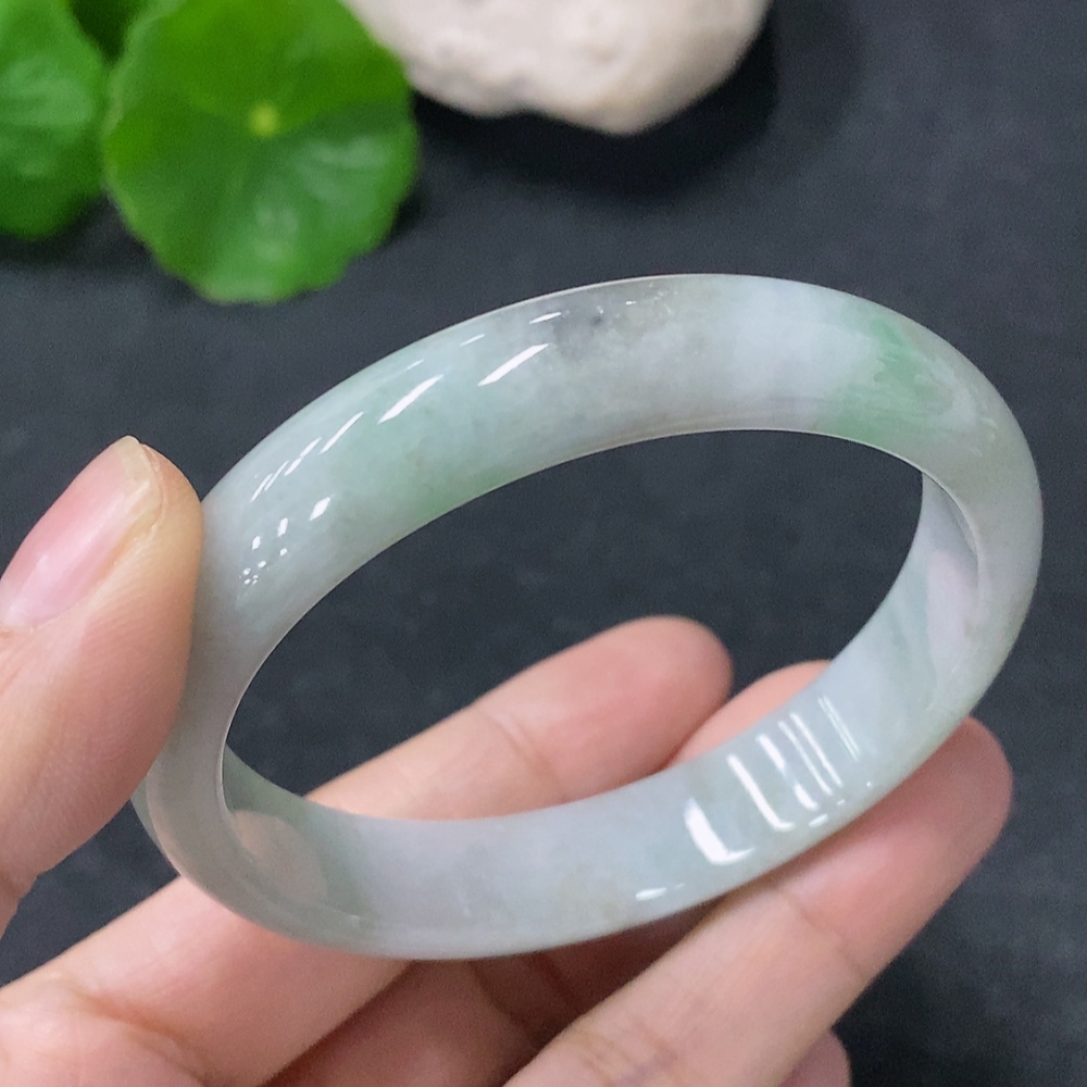F33912760 Jadeite Round Bangle Size 52.5mm Total Weight Approx. 35g