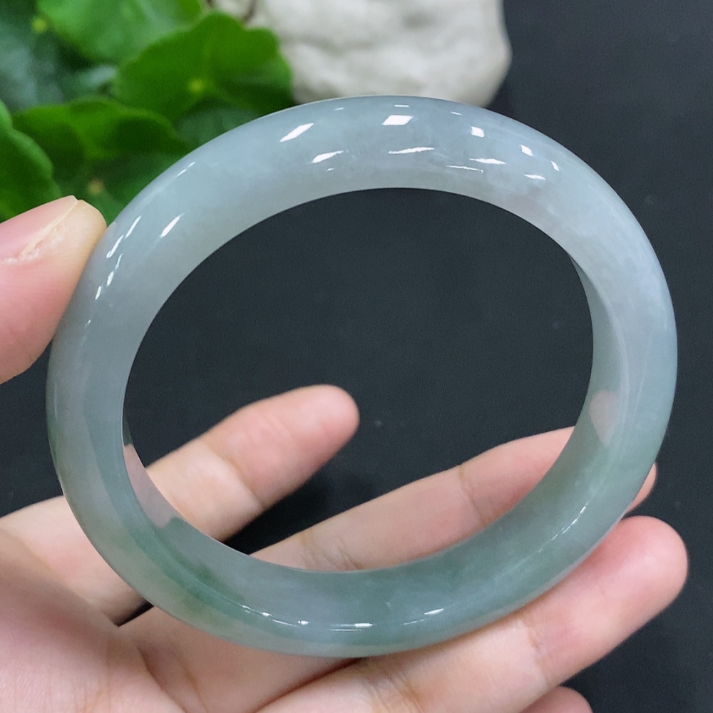 F34023470 Jadeite Round Bracelet Size 55.6 Total Weight Approx. 50.4g