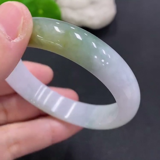 F34000393 Jadeite Round Bangle Size 53.2 Total Weight Approx. 46.56g