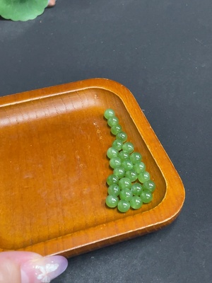 H34972394 Hetian Jade Jasper Loose Beads Approx.5.6mm Total Weight About 7.8g Sell as a Lot