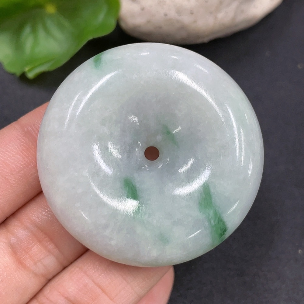 F17847800 JadeitePeace Pendant