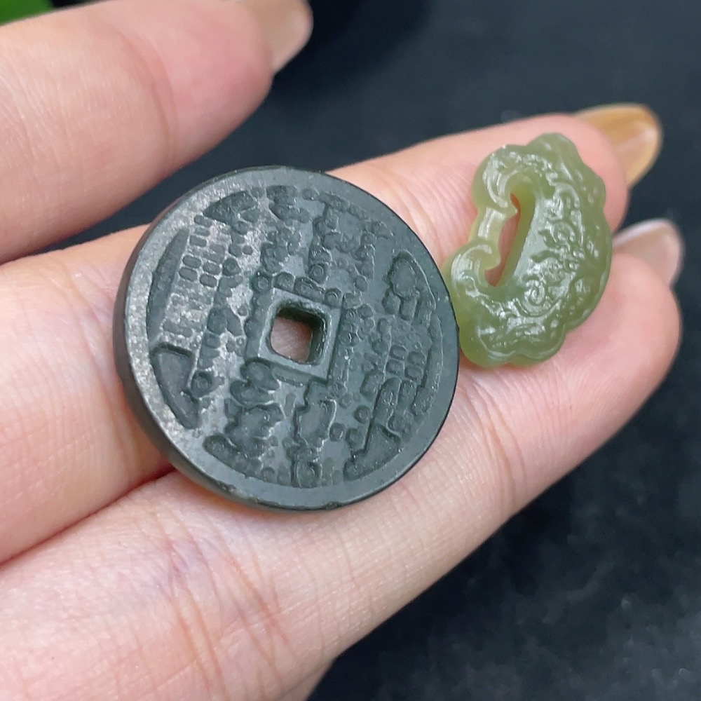 H31671213 Hetian Jade Pendant Total Weight Approx.4.6g