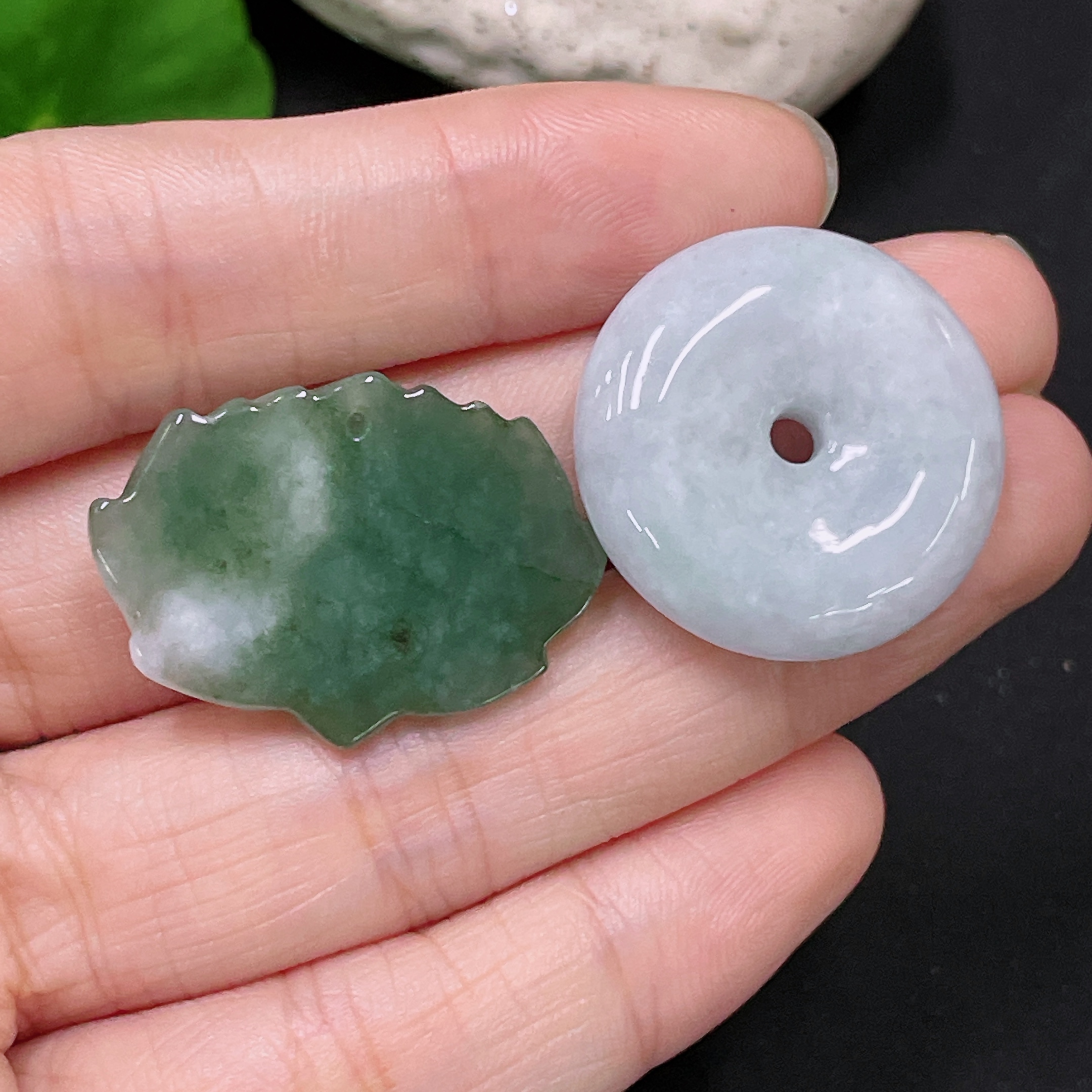 F33892346 Jadeite Pendants Sell as a Lot