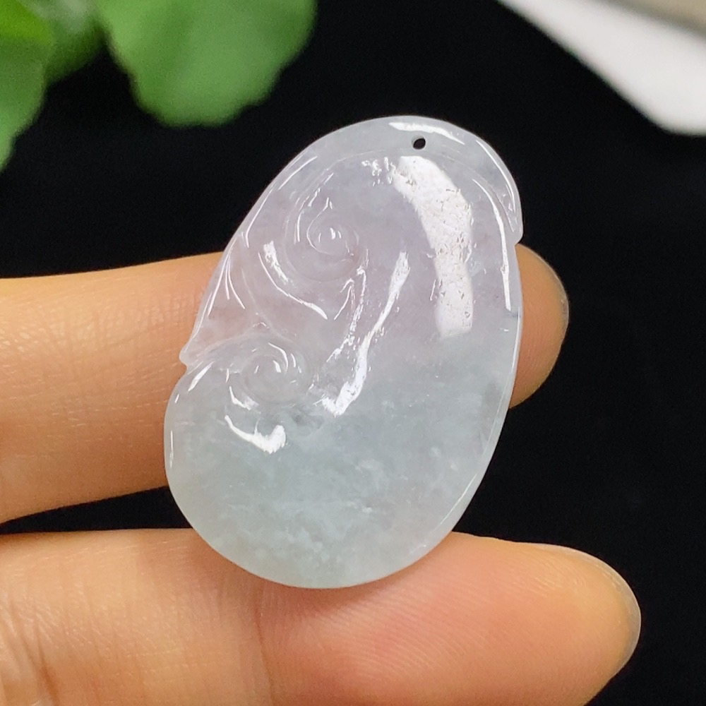 F34045155 Jadeite Ruyi Pendant Total Weight About 6.56g