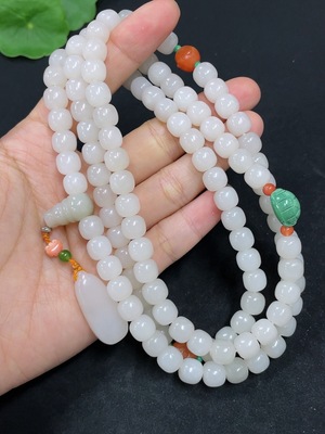 H46558960 和田玉珠链 卡7.5mm左右    货品总重约90.7g 配南红 配珠非和田玉 非金