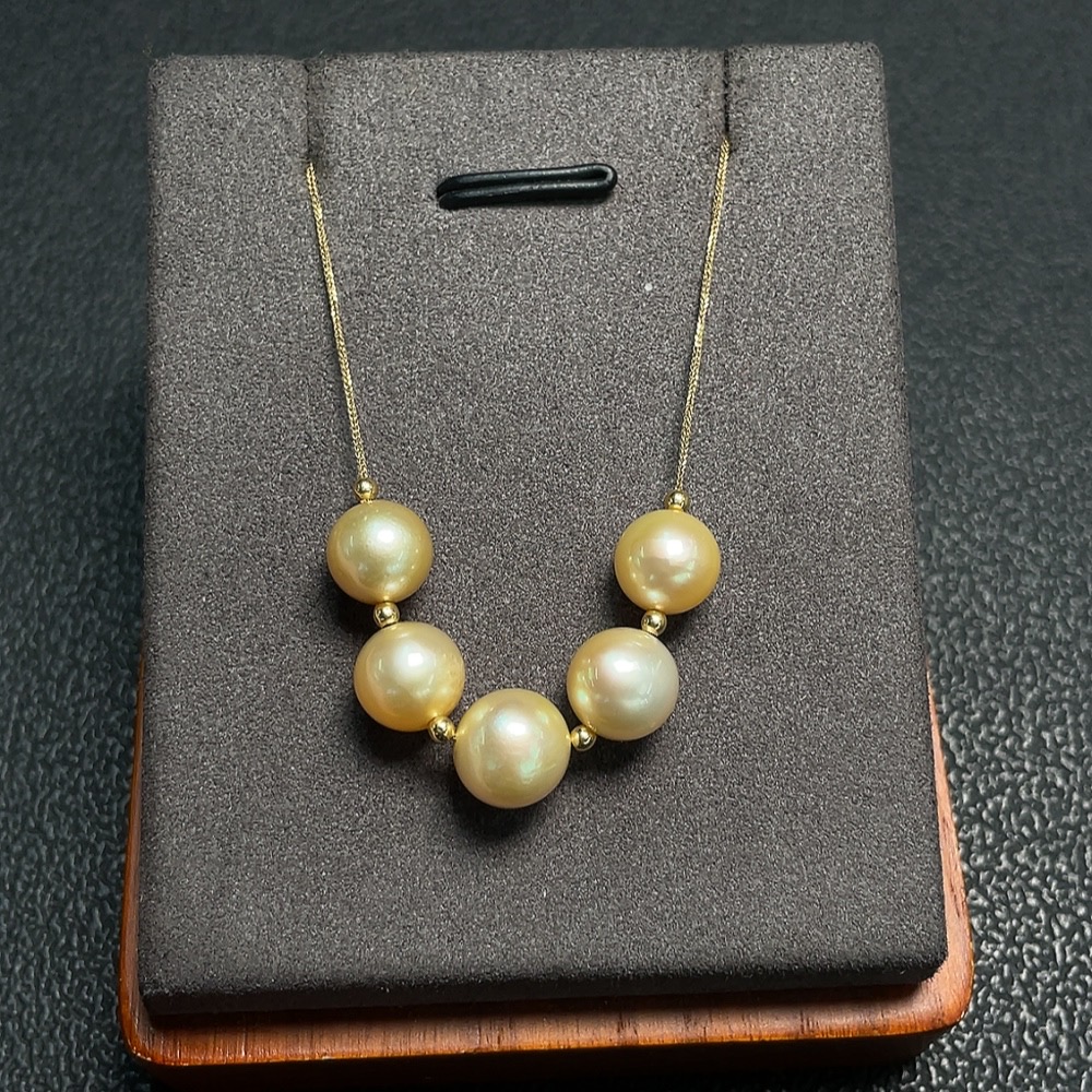 C27049646 Seawater Pearl Necklace 18k Gold Approx. 8.7mm Total Weight About 4.60g