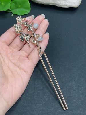 F41937330 翡翠发簪 非金 配珠非A