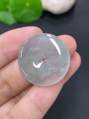 F46597971 翡翠平安扣 货品总重量约5.4克