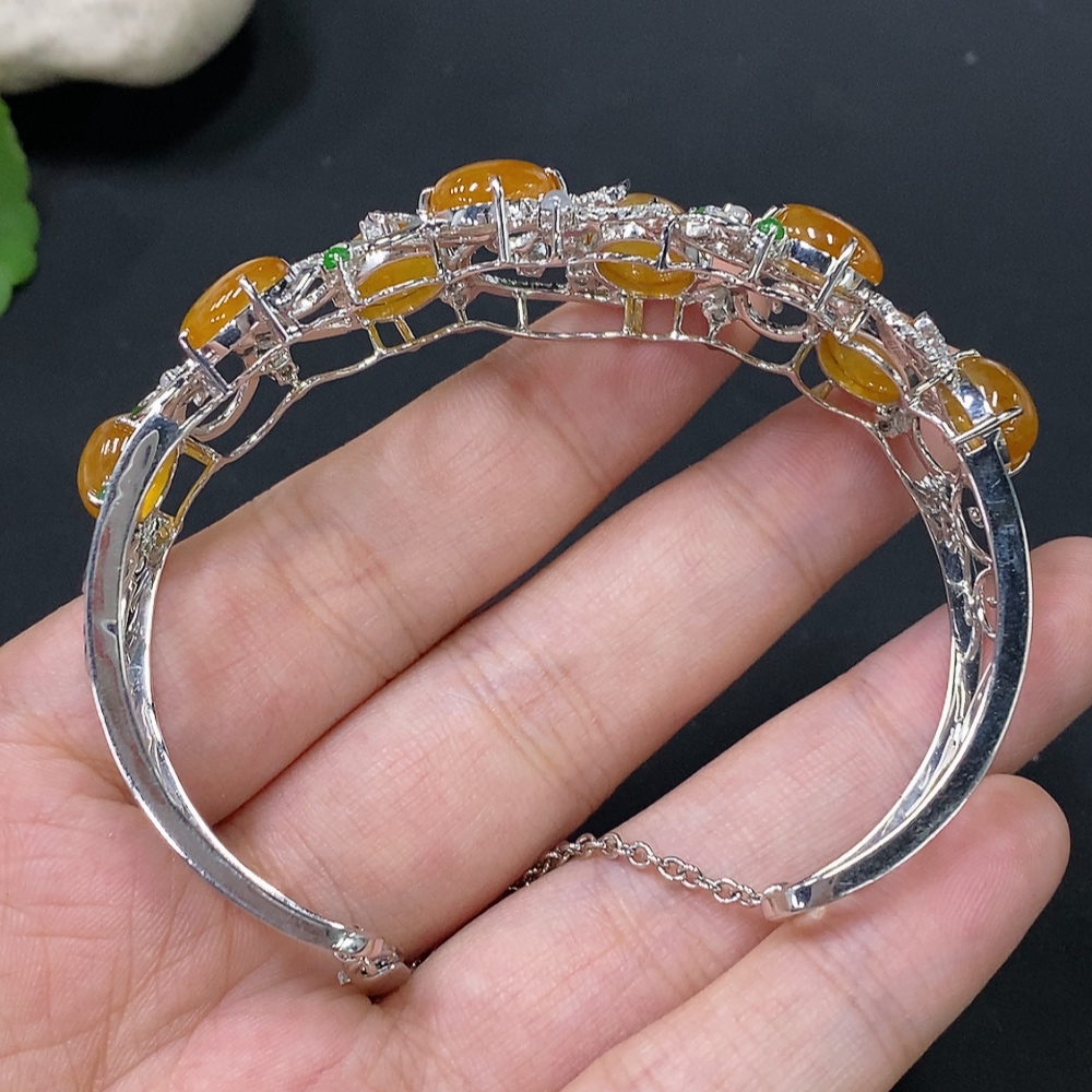 F28228588 Jadeite Inlay 18k Gold Setting Red Marked Non-Diamond Color Origin Undetermined Total Weight Approx. 24.64g