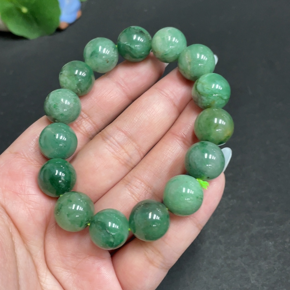 H31573430 African Emerald (Dulong Jade)
