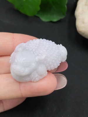 F34982897 Jadeite Unpolished Three-Legged Toad Pendant, Total Weight Approximately 17.6g