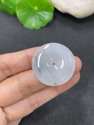 F41896540 翡翠挂件平安扣 货品总约重6.45g