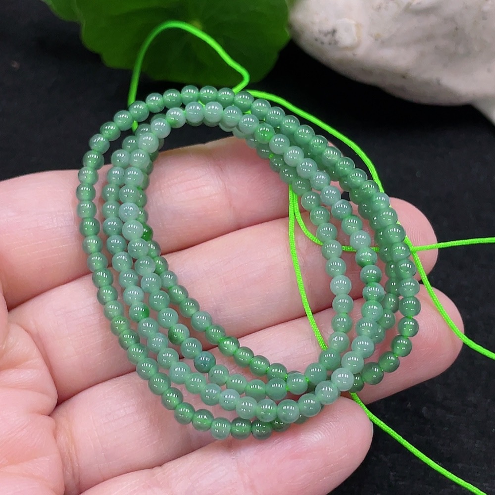 F33827644 Jadeite Bead Necklace Approximately 3mm Total Weight About 7.8g