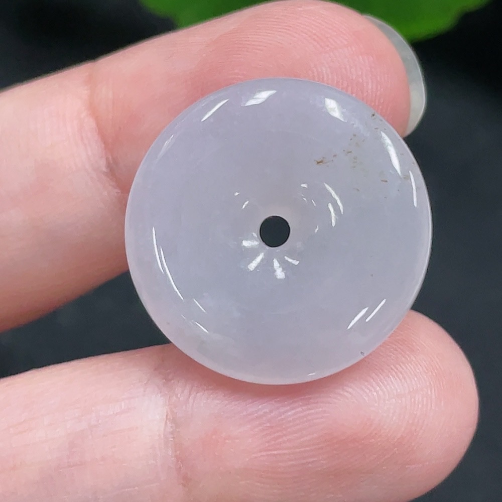 F30452790 JadeitePeace Knot Pendant