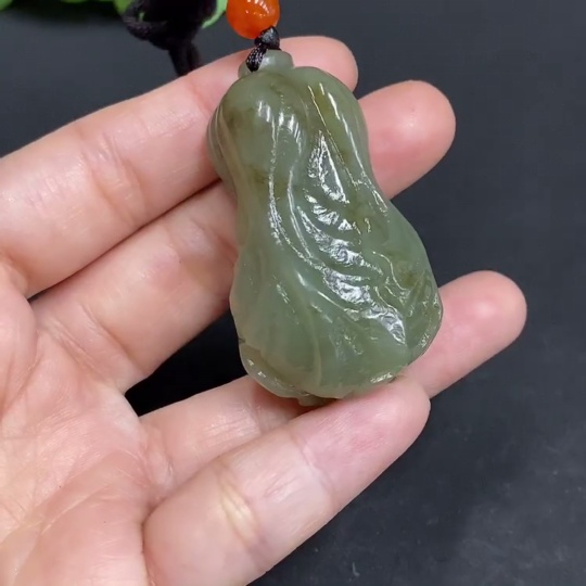 H33938905 Hetian Jade Pendant, Cabbage, Total Weight (including rope) 35.5g