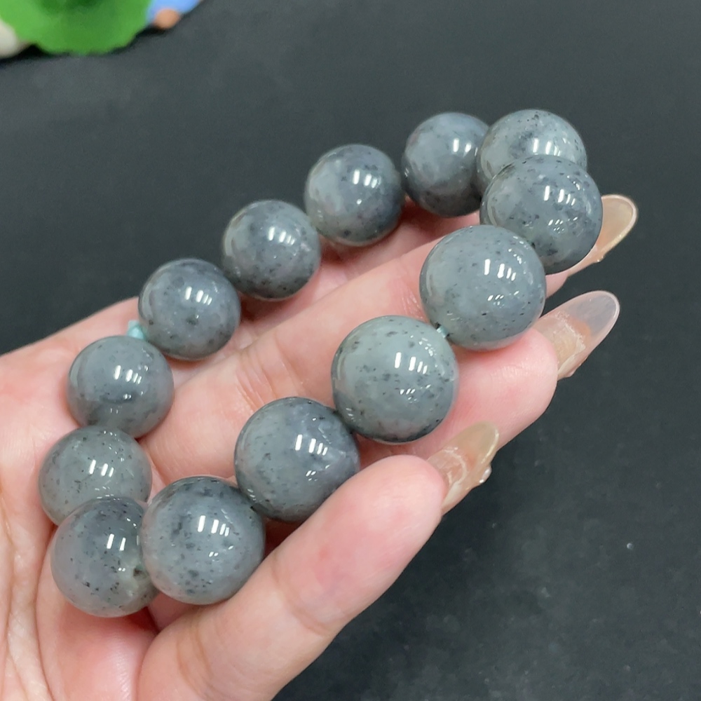 H32782339 Hetian Jade Bracelet Approx. 15.7 mm Total Weight Approx. 81.3g