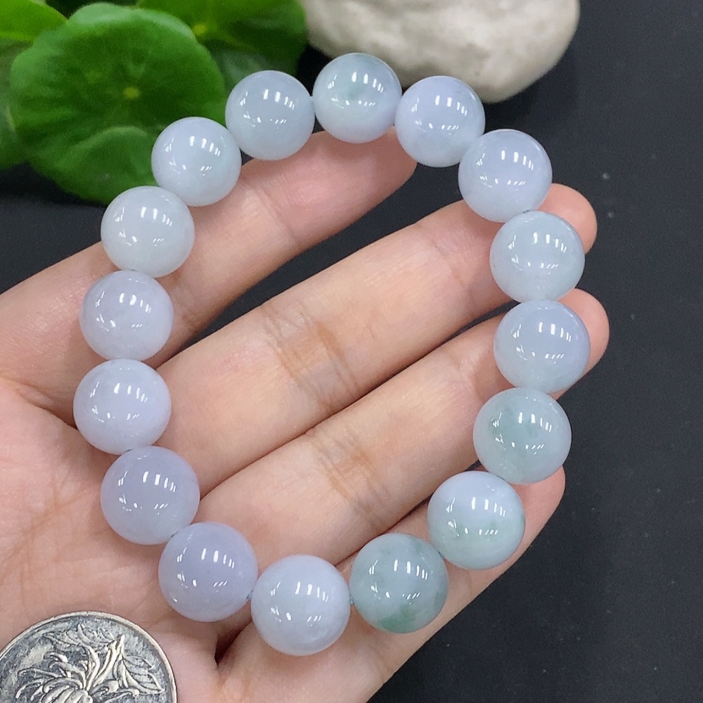 F35156020 Jadeite bracelet, total weight approx. 51.5g, size approx. 12.2mm