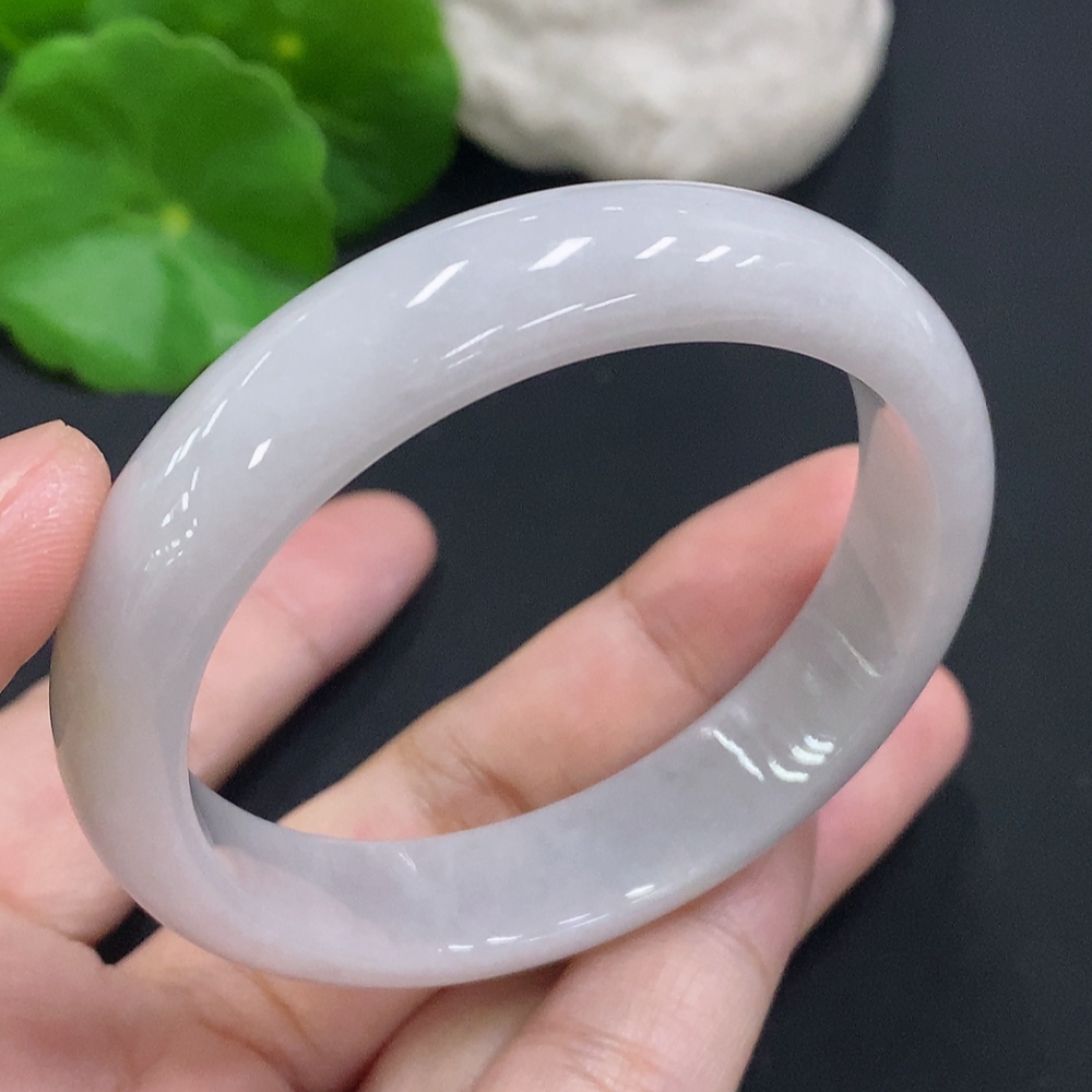 F32702278 Jadeite Round Bangle, Size 51.6, Total Weight Approx. 39.1g