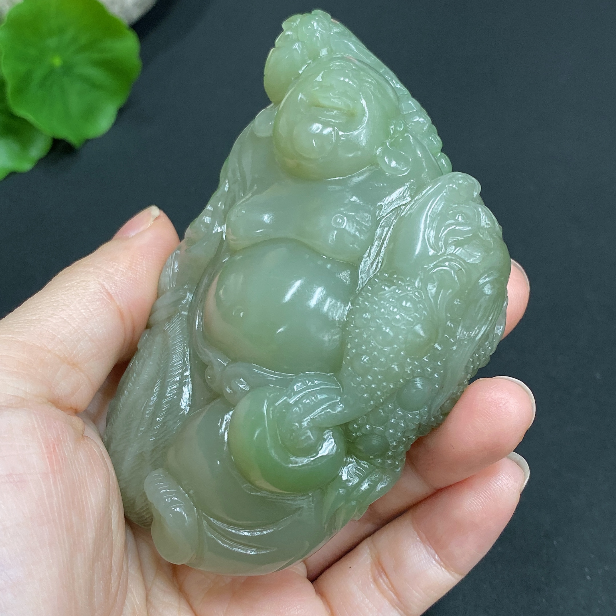 H21355876 Hetian Jade Handheld Piece Buddha Approx. 197.6g