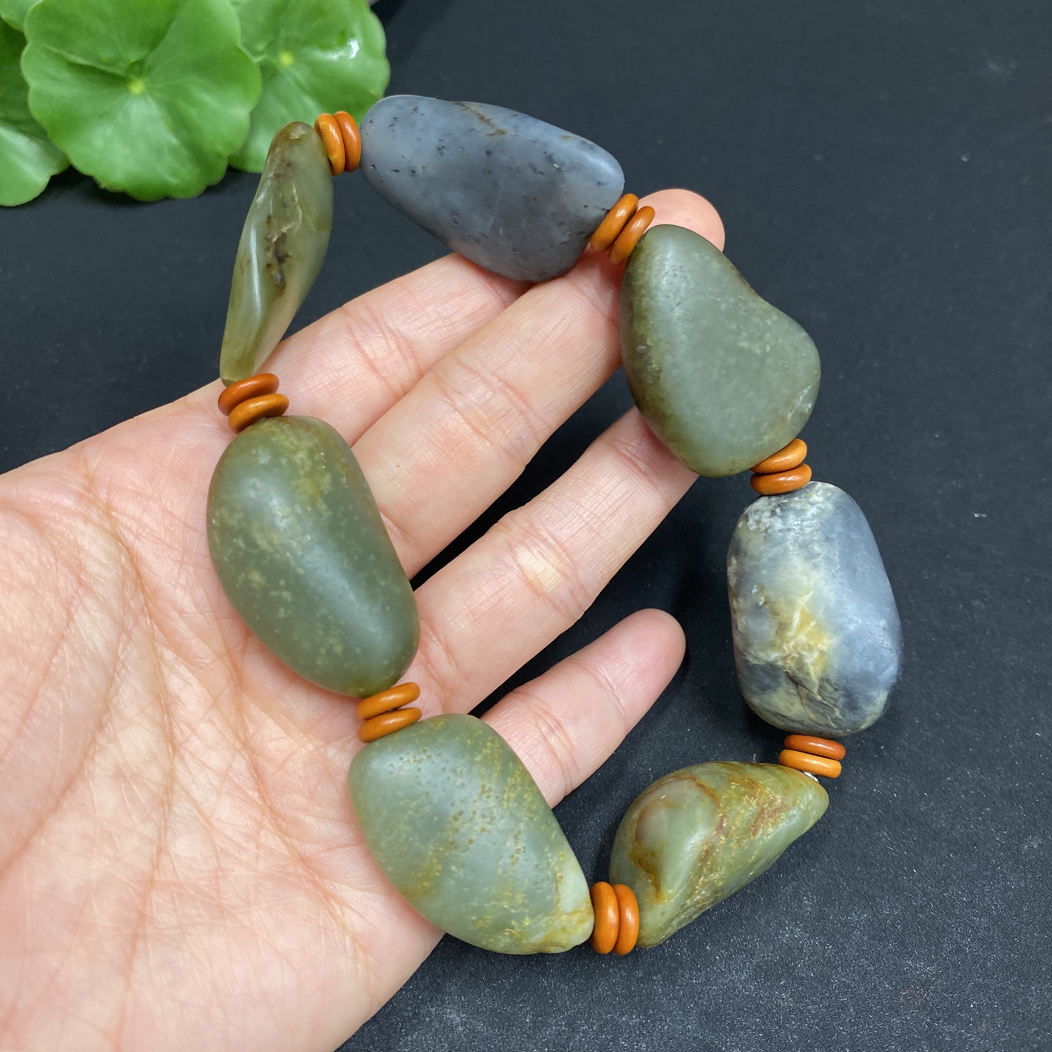 H31693990 Hetian Jade Bracelet, Undetermined Skin Color Origin, Non-Hetian Jade Beads Included, Contains Other Mineral Components, Total Weight Approx. 88.2g