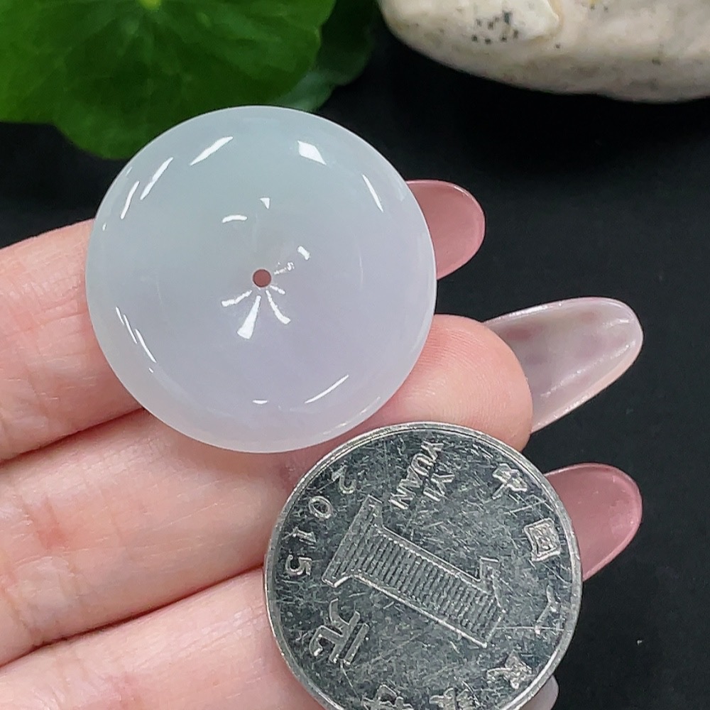 F34031907 Jadeite Peace Knot Pendant Total Weight Approx. 8.09g