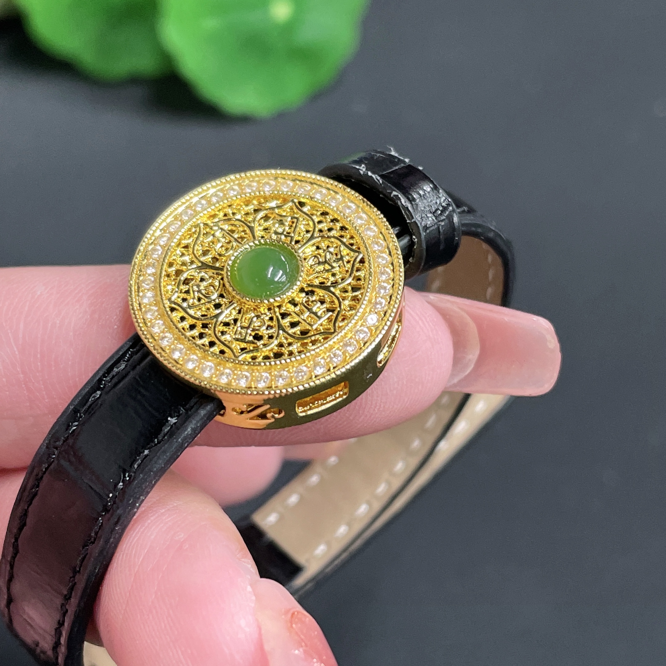 H18962453 Hetian Jade Inlaid Jewelry Non-Gold Total Weight Approx. 10.81g