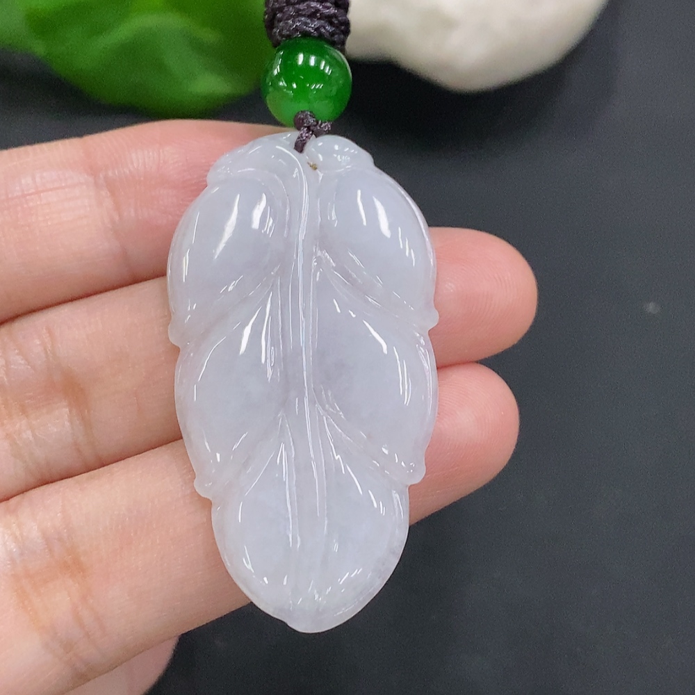F33933093 Jadeite Leaf Pendant Total Weight Approx.10.6g (with non-A grade beads)
