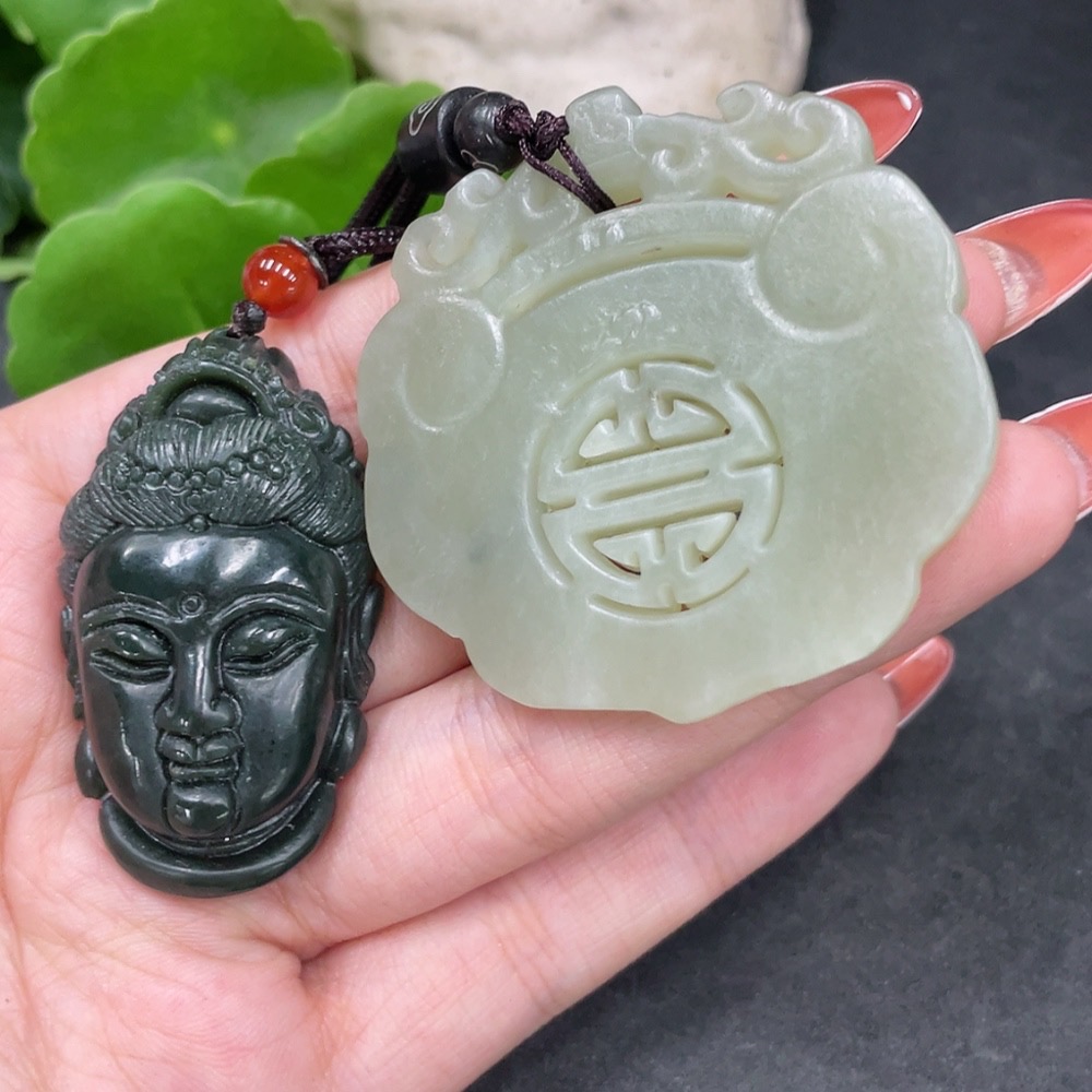 H34980167 Hetian Jade Pendant Guanyin + Ruyi Lock