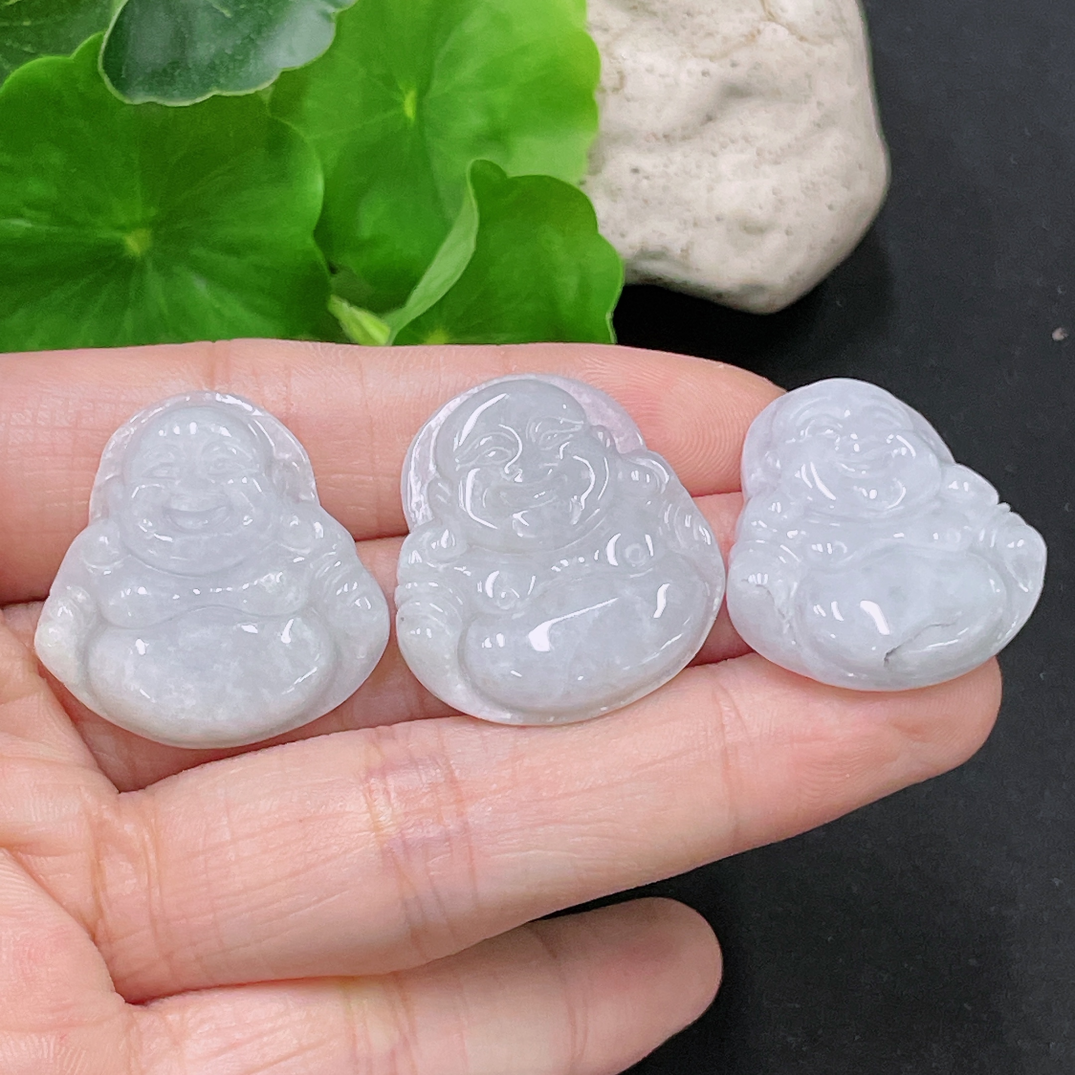 F33918984 Jadeite Pendant Buddha