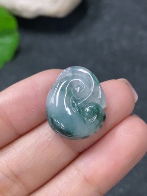 F34977198 Jadeite Pendant Ruyi Total Weight: 2.03g
