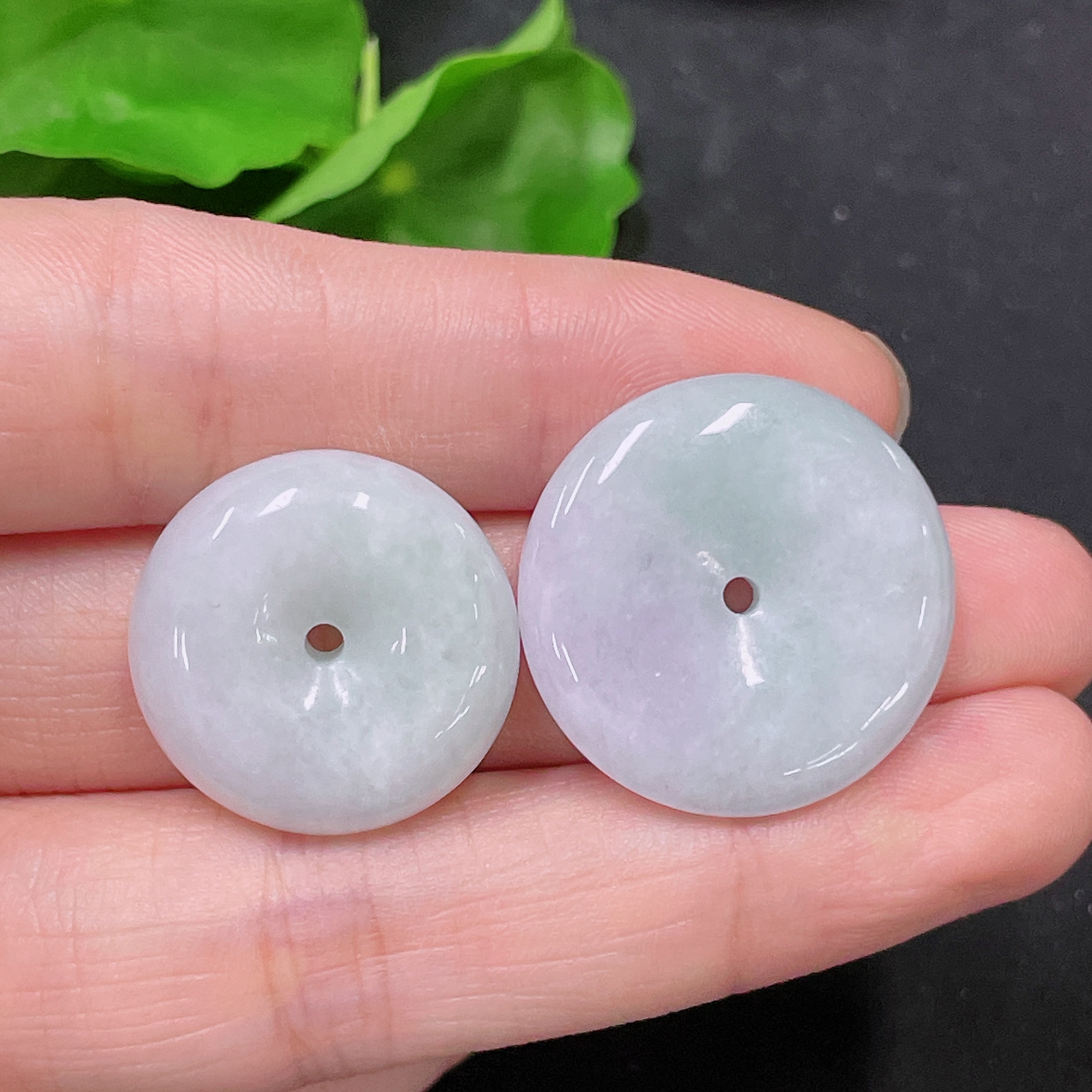 F33919758 Jadeite Safety Buckle Pendant Sell as a Lot