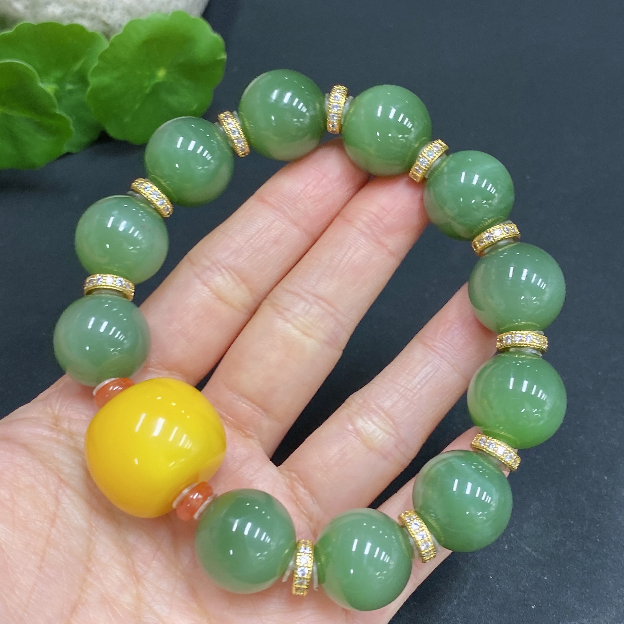 H29405952 Hetian Jade Bracelet Approx.15.8mm Non-gold-inlaid Total Weight Approx.83.6g With Amber and Southern Red Agate