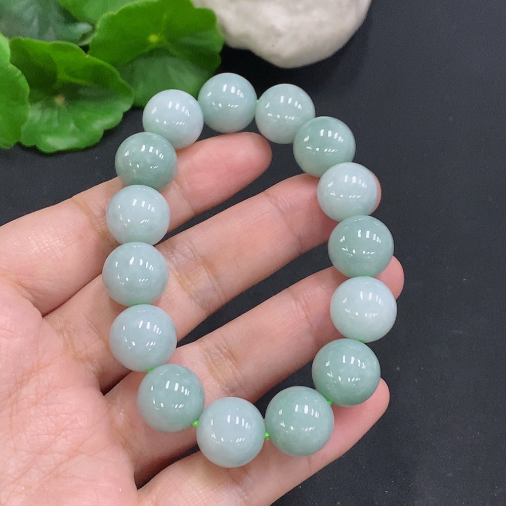 F34050222 Jadeite Bead Necklace Approx. 12.6mm Total Weight Approx. 55.6g