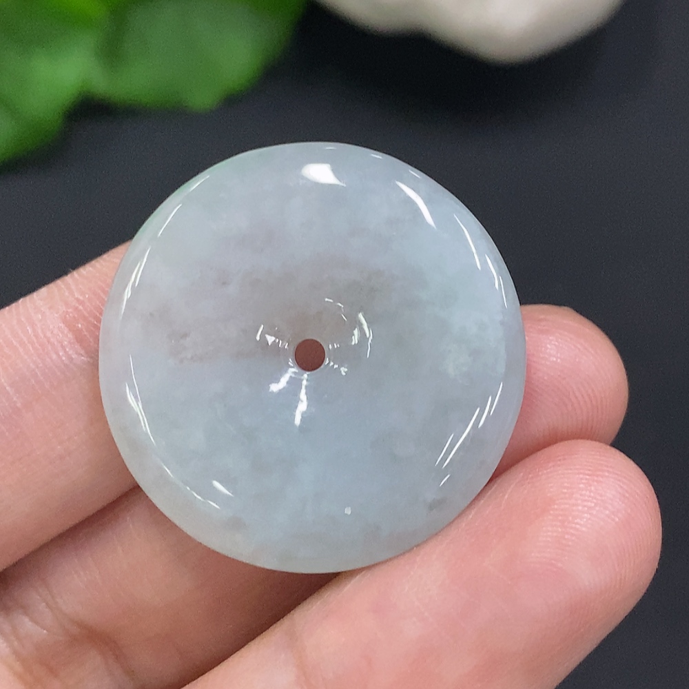 F34070559 Jadeite Peace Pendant Total Weight Approximately 8.5g