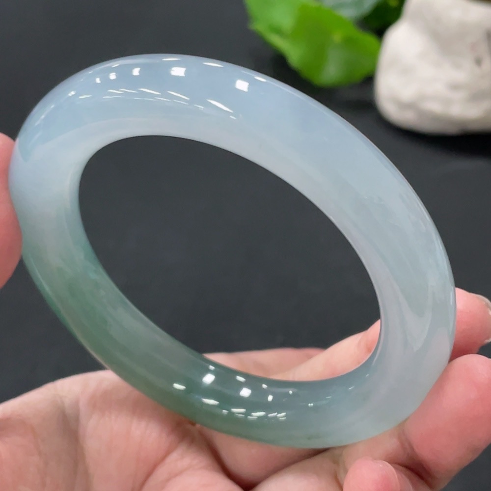 F34019582 Jadeite Round Bangle Size 57.5mm Total Weight Approx. 85.59g