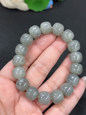 H46522072 和田玉手串 卡12mm左右 货品总重约50.9g
