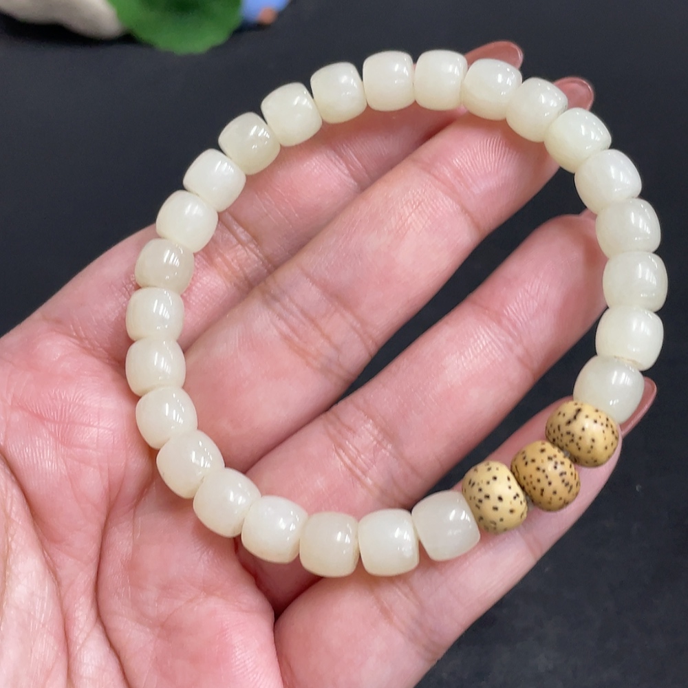 H34054057 Hetian Jade Bracelet Approx. 7.5mm Total Weight About 22.1g