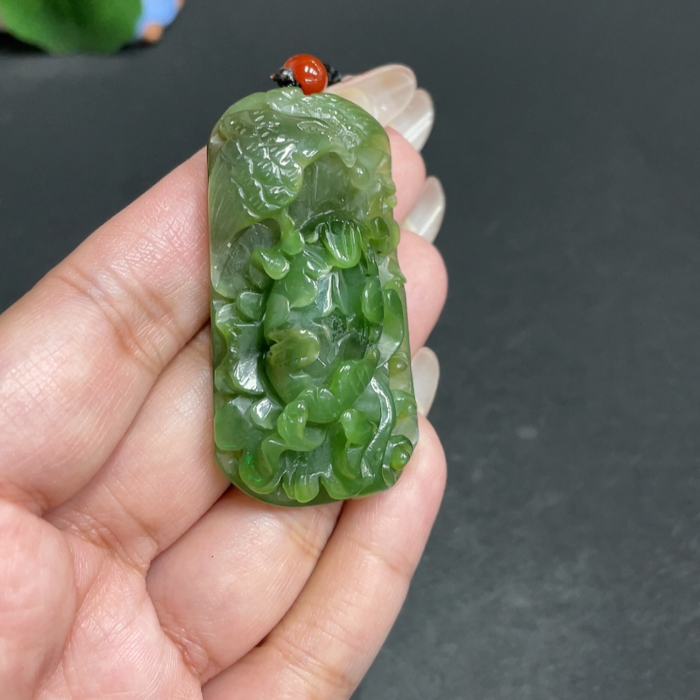 H29422516 Hetian Jade Pendant 'Blossoming Wealth'