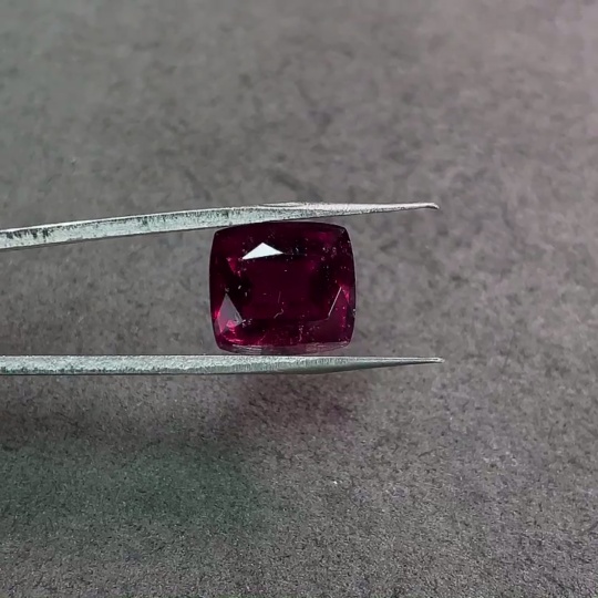 C34039618 Tourmaline Rough, Total Weight Approx. 6.73 Carats