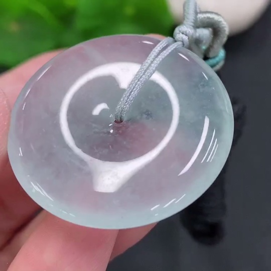 F33882433 Jadeite Safety Buckle, total weight including rope approx. 14.5g