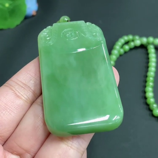 H23621624 Hetian Jade Pendant Antique-style Plaque Total Weight (including chain) 91.1g