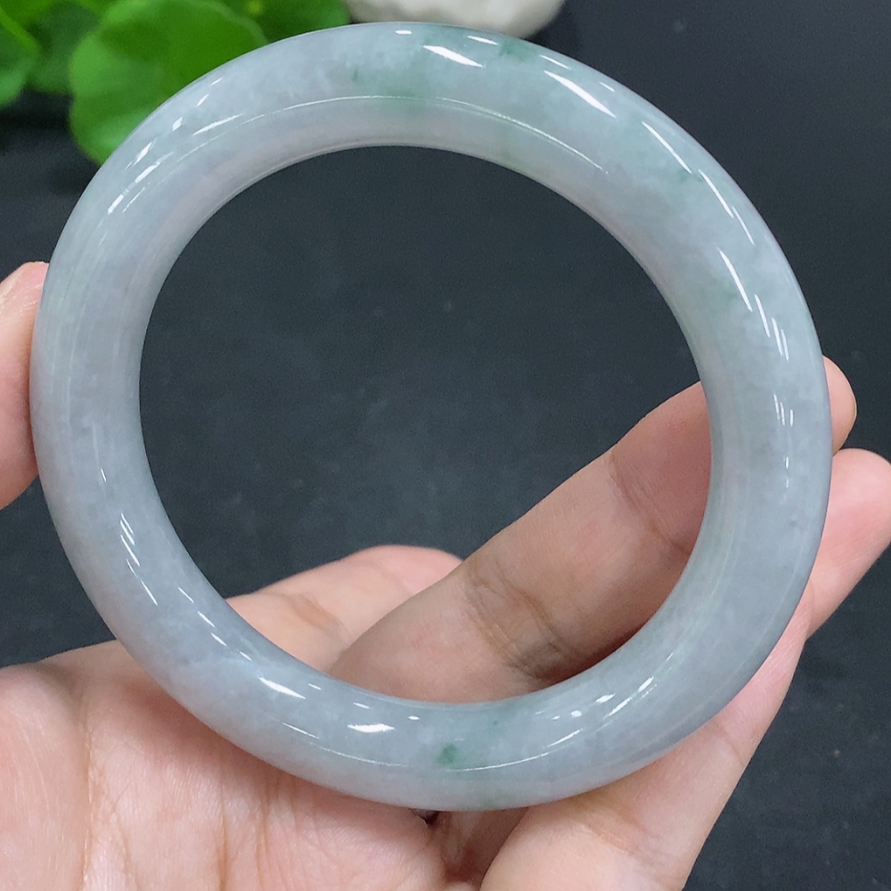 F30569674 Jadeite Round Bangle Bracelet, Inner Diameter 57.2, Total Weight Approx. 65.5g