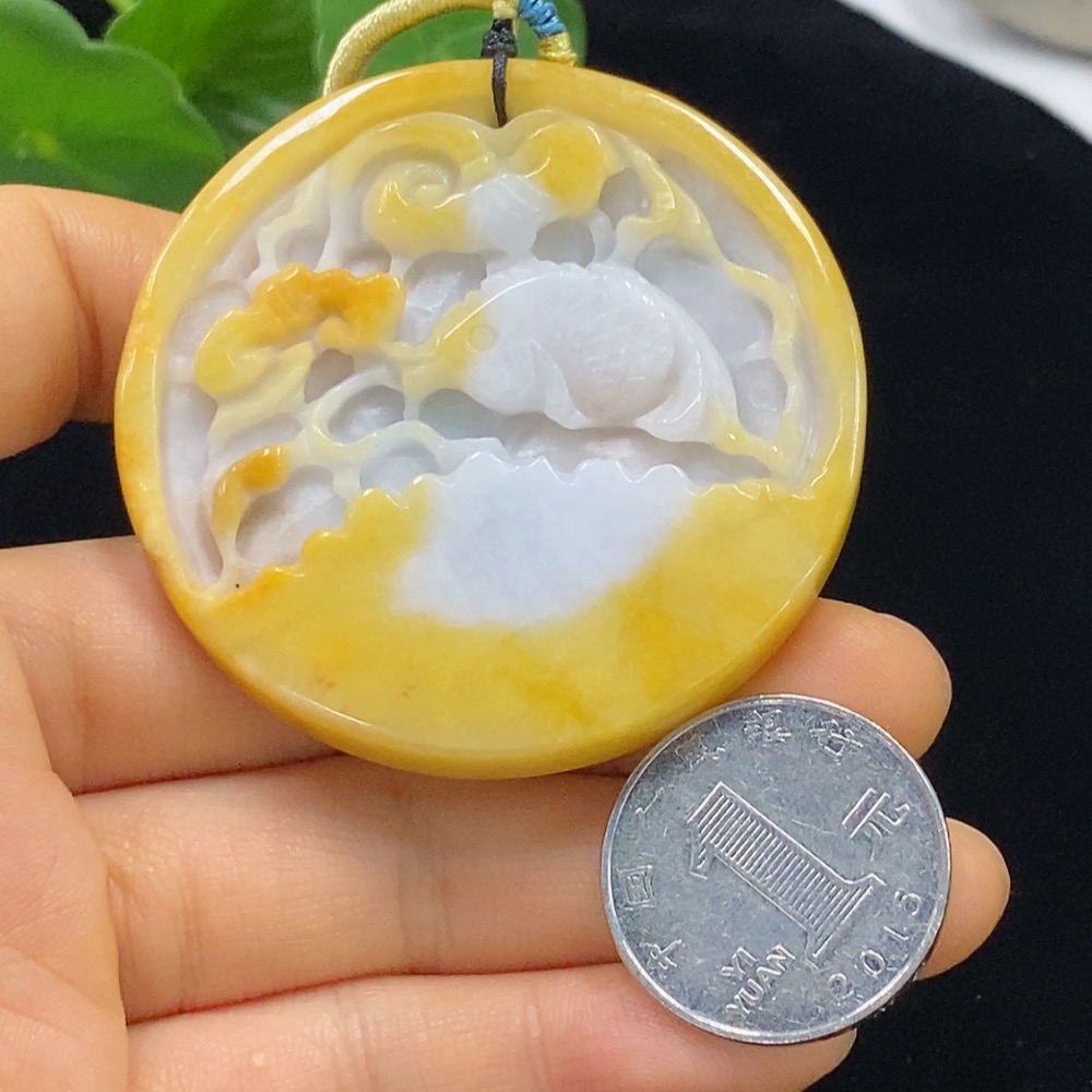 F34025784 Jadeite Auspicious Fish Pendant
