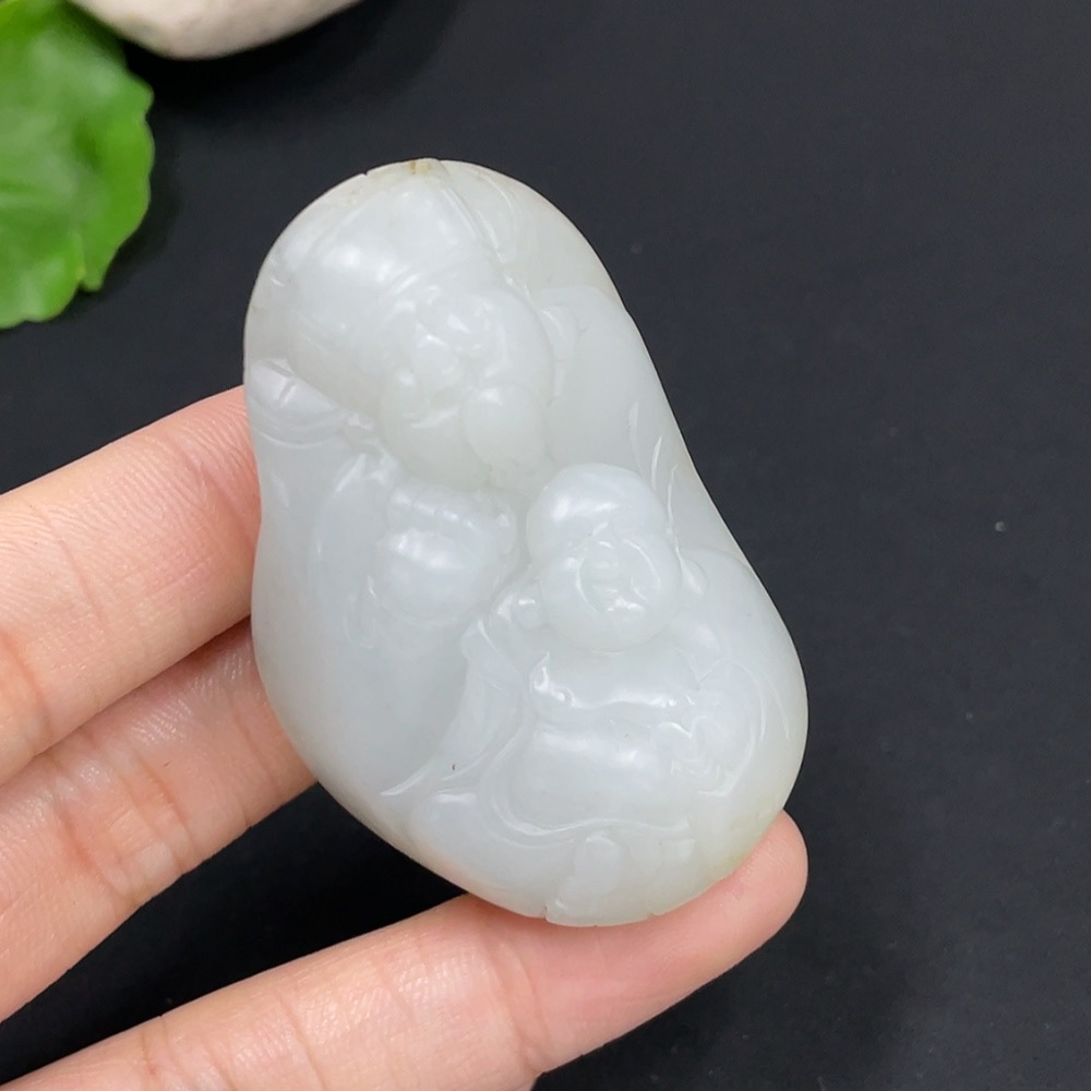 H29324218 Hetian Jade Pendant Wealth (Undetermined skin color origin, Total weight about 63.7g)