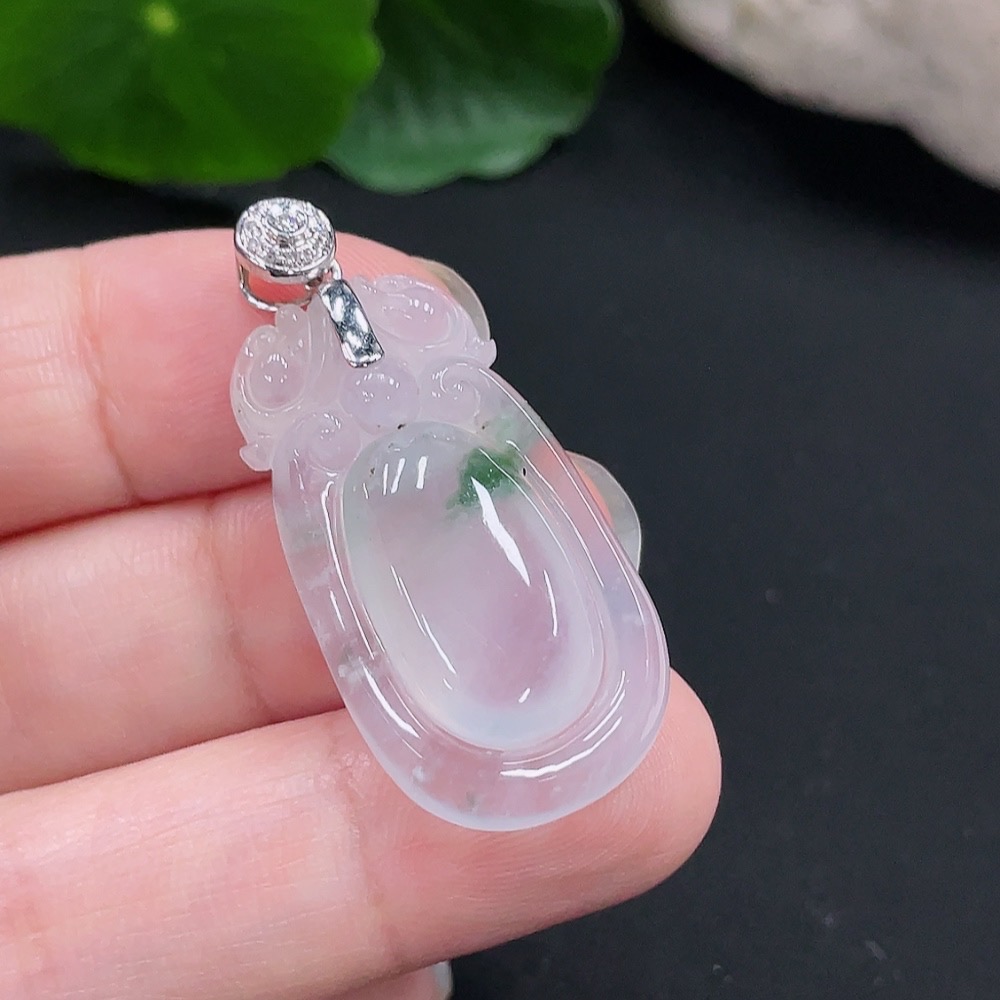 F31579752 Jadeite Fortune Shell Pendant 18K Gold Total Weight Approx. 6.1g (With Diamond Accents)