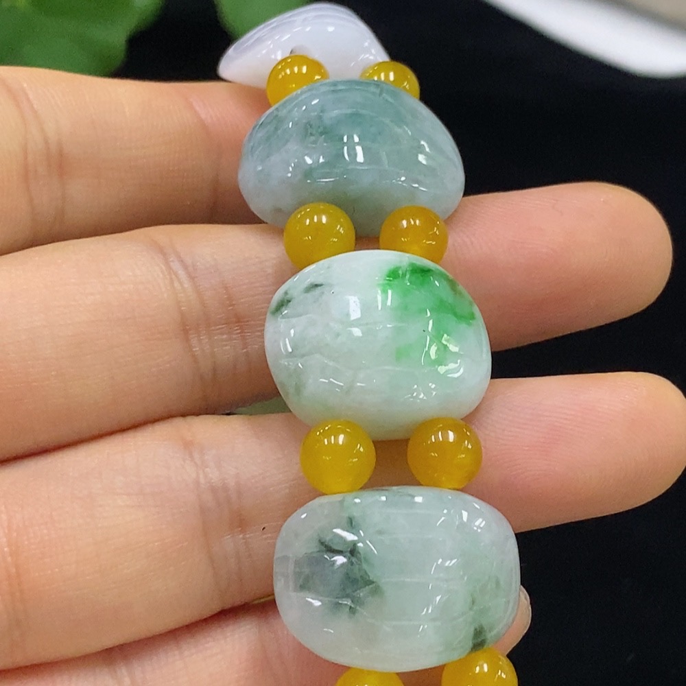 F34947618 Jadeite Bracelet Approx. 20.8mm Total Weight Approx. 62.72g Yellow Color Origin Undetermined Contains Other Mineral Components Non-A Grade Beads