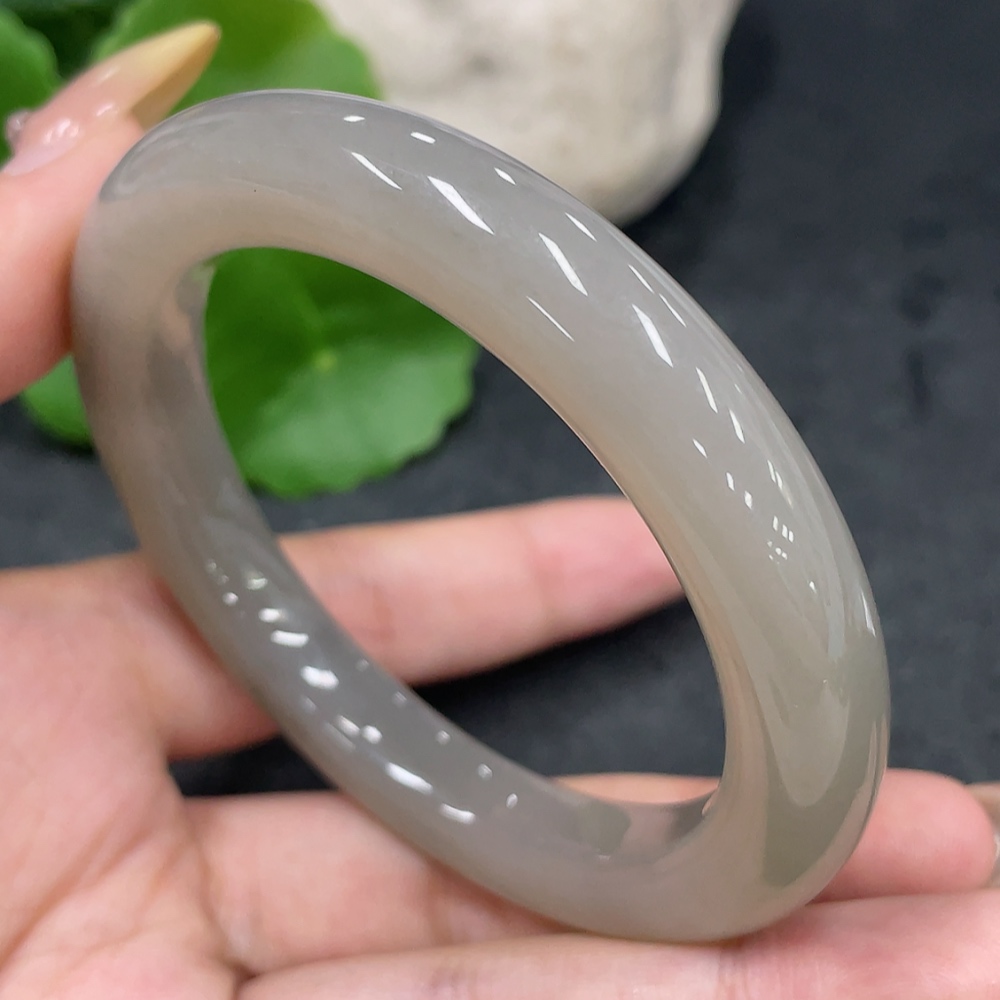 H32777594 Hetian Jade Round Bracelet, Size 54.7, Total Weight Approx. 51g