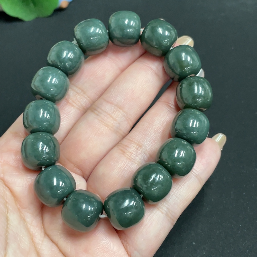 H32736793 Hetian Jade Bracelet, Approx. 13.8mm, Total Weight Approx. 70.7g
