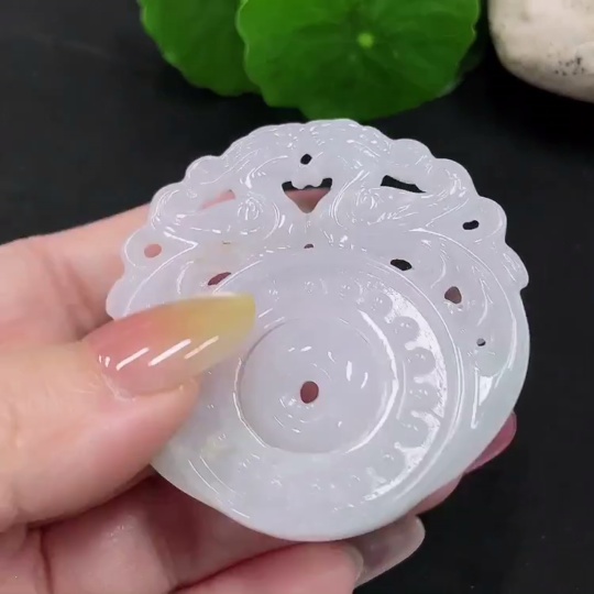 F34032424 Jadeite Antique Pendant, Total Weight Approx. 30.4g